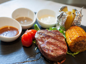 麵包牛裡脊 麵包牛裡脊