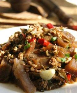 小炒苦櫧豆腐 小炒苦櫧豆腐