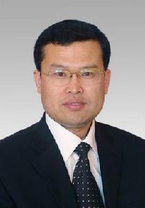 初曉[東營市紀委常委、秘書長]