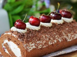 黑森林蛋糕卷 黑森林蛋糕卷