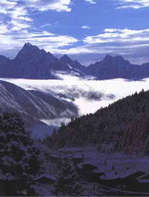 四川黃龍國家地質公園丹雲峽