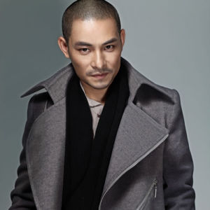 《讓子彈飛一會兒》