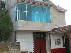 西租小寨村 西租小寨村