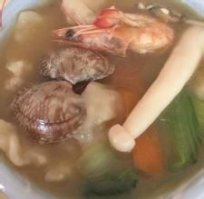 梅子海鮮湯 梅子海鮮湯