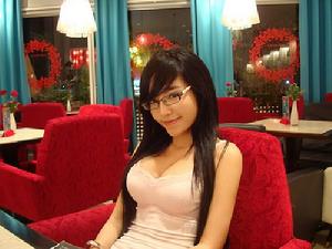 EllyTranHa EllyTranHa