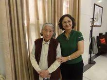 原海鷹著名的音樂老師鄧平與當年的學生