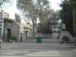 草堂國小 草堂國小