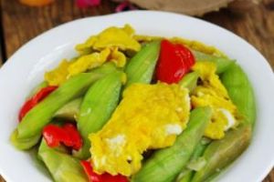 雞蛋炒絲瓜 雞蛋炒絲瓜