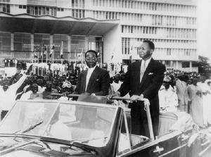 桑戈爾總統和馬馬杜&middot;迪亞總理