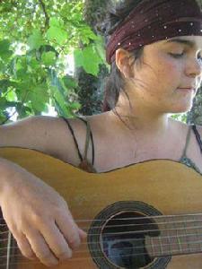 卡米拉·莫雷諾 卡米拉·莫雷諾