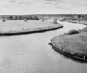 別列津納河 別列津納河