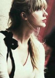 superstar[泰勒·斯威夫特演唱歌曲]