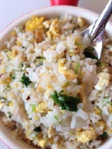 香菜雞蛋炒飯 香菜雞蛋炒飯
