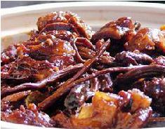 茶樹菇燒排骨 茶樹菇燒排骨