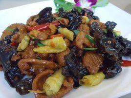 木耳炒羊肉 木耳炒羊肉