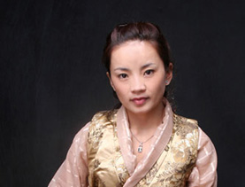 德吉白珍 德吉白珍