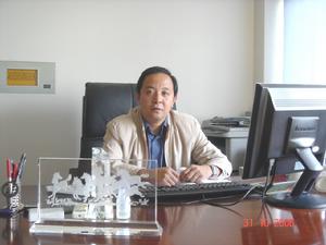 閻逢元(實驗室副主任)