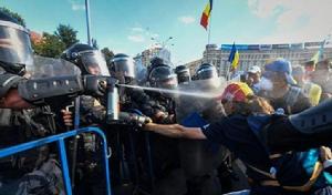 8·10羅馬尼亞遊行事件