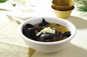 淮杞丹參烏雞湯 淮杞丹參烏雞湯