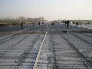 黏土填塞 黏土填塞