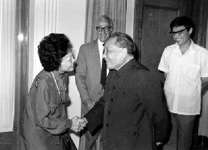 （圖）1981年1月4日