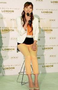 山岸舞彩 山岸舞彩