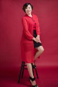 月是故鄉明露從今夜白 月是故鄉明露從今夜白