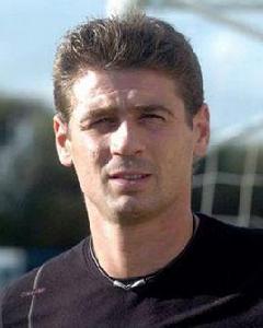 阿爾巴諾·比薩里 阿爾巴諾·比薩里