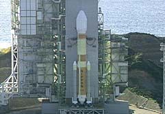 火箭仍在發射塔上