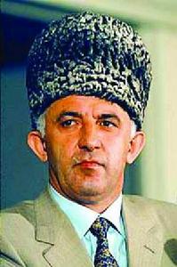 阿斯蘭&middot;馬斯哈多夫