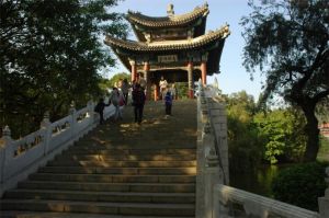 夾鏡鳴琴 夾鏡鳴琴