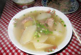 筒子骨蘿蔔湯 筒子骨蘿蔔湯