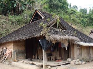 邦約三隊村 邦約三隊村