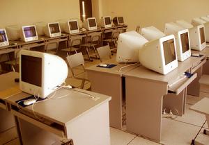 上海工程技術大學服裝學院