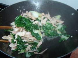 白菜煮乾豆片 白菜煮乾豆片