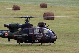 法國“小羚羊”武裝直升機 法國“小羚羊”武裝直升機