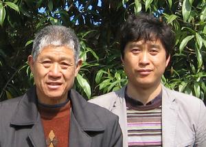 鮑志賢先生父子