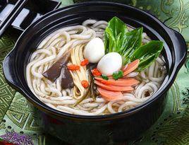 三鮮土豆粉煲 三鮮土豆粉煲