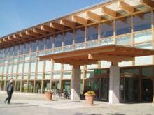 新圖書館主入口