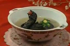 生地燉烏雞 生地燉烏雞