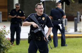 7·17美國巴吞魯日槍擊事件 7·17美國巴吞魯日槍擊事件