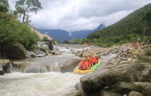 武功山大峽谷漂流 武功山大峽谷漂流
