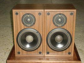 燕飛利仕 燕飛利仕