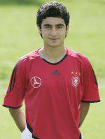 梅邁特&middot;埃基奇