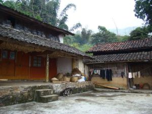 下車樹村 下車樹村