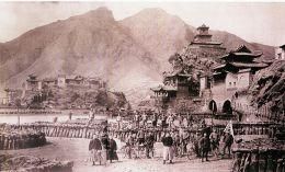 禹鑿龍門 禹鑿龍門