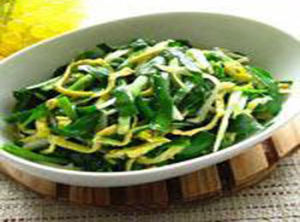 蛋絲拌韭菜 蛋絲拌韭菜
