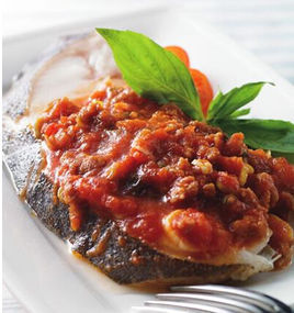 番茄肉醬蒸鱈魚