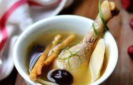 當歸燉雞湯 當歸燉雞湯