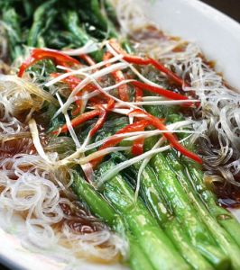 冬粉豉油蒸菜心 冬粉豉油蒸菜心